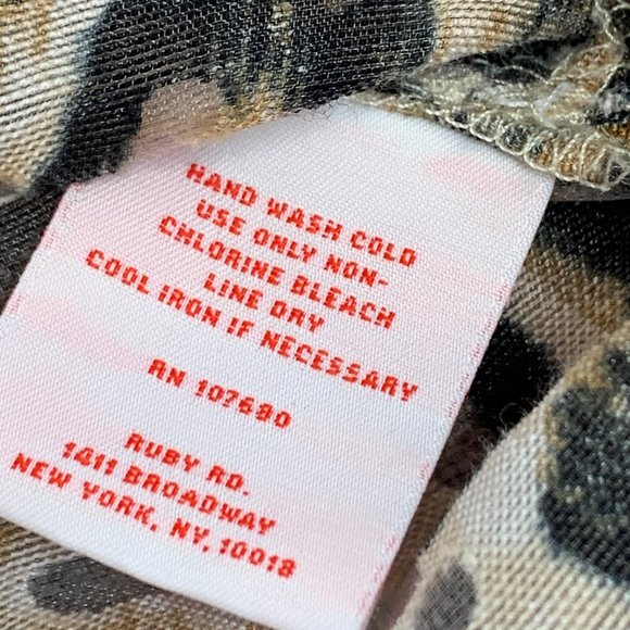 Ruby Rd. Unique Leopard Button Down Blouse Sheer Long Sleeve V-Neckline 6 petite - Picture 8 of 13